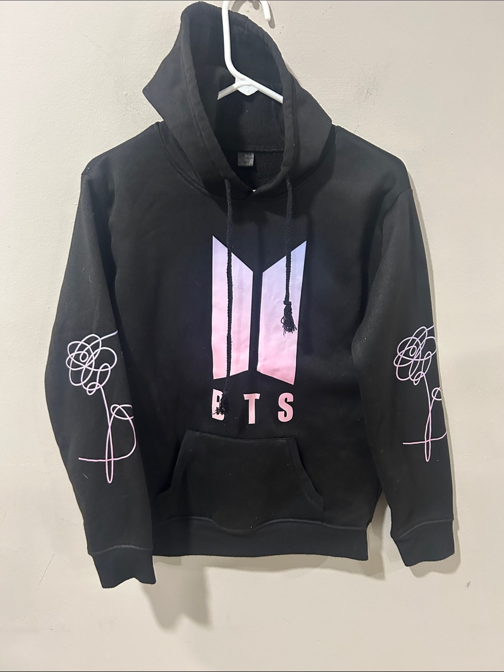 Black Crewneck Sweatshirt with Pink Gradient Logo